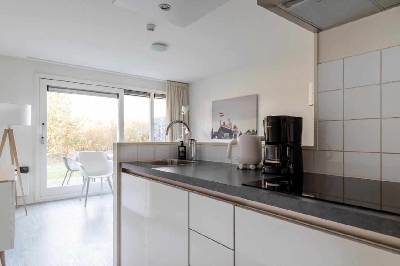 Appartement De Jutter, Resort Amelander Kaap 홀륌 외부 사진