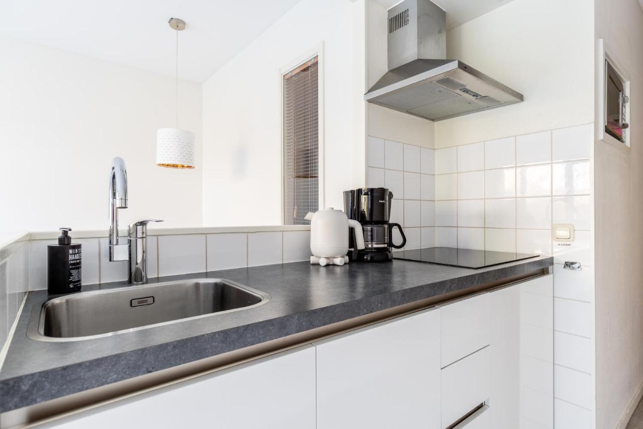 Appartement De Jutter, Resort Amelander Kaap 홀륌 외부 사진